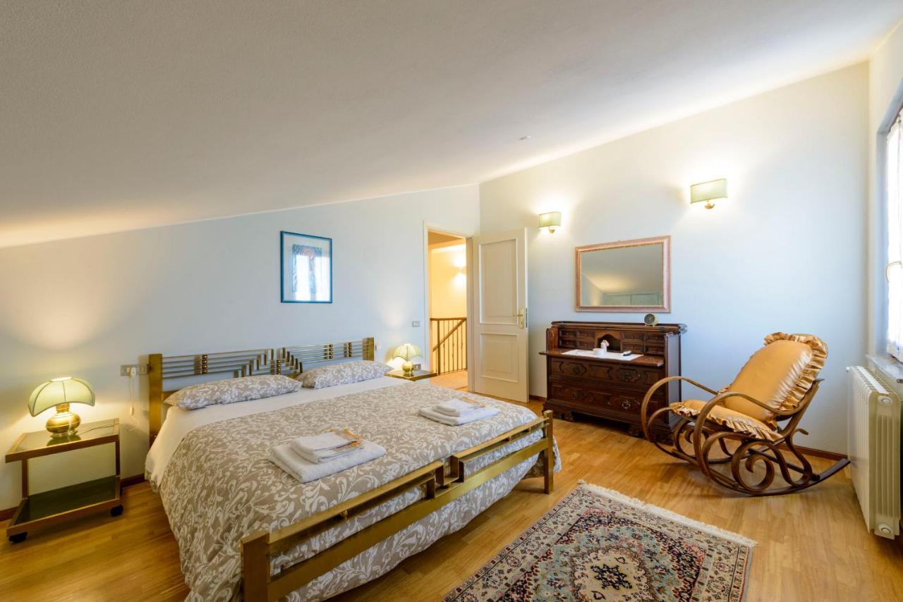 グッビオ La Casa Di Claudiaヴィラ エクステリア 写真